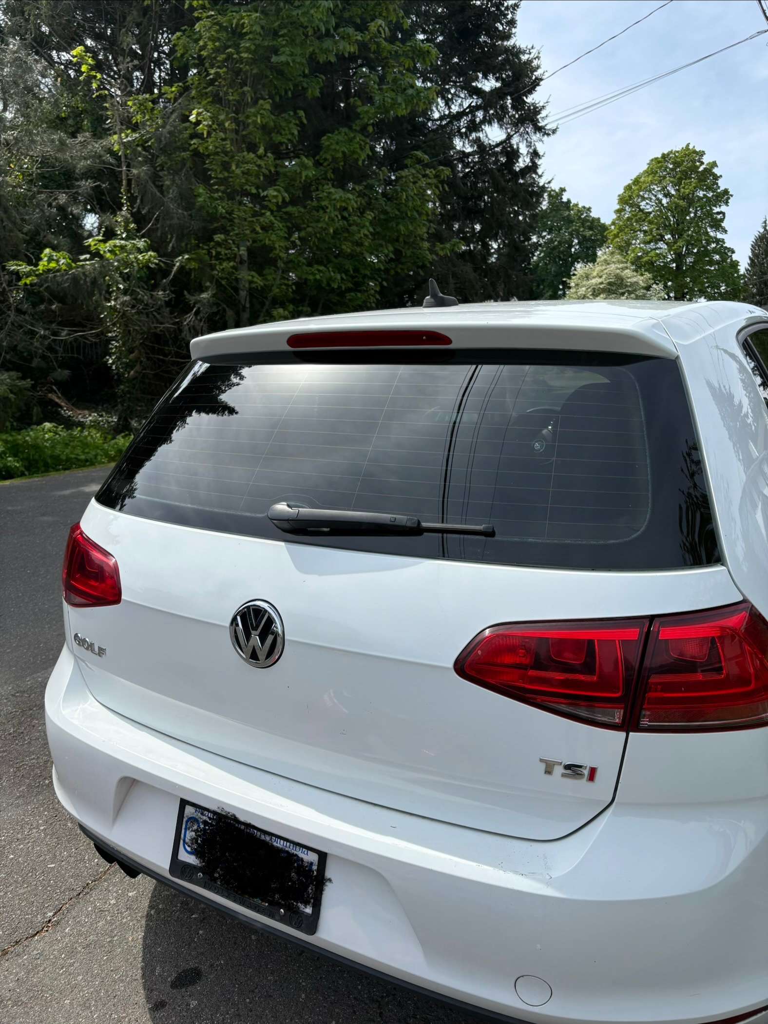 2015 Volkswagen Golf Trendline alt 2