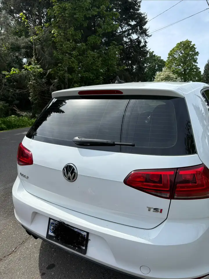 Volkswagen Golf снимка Volkswagen Golf