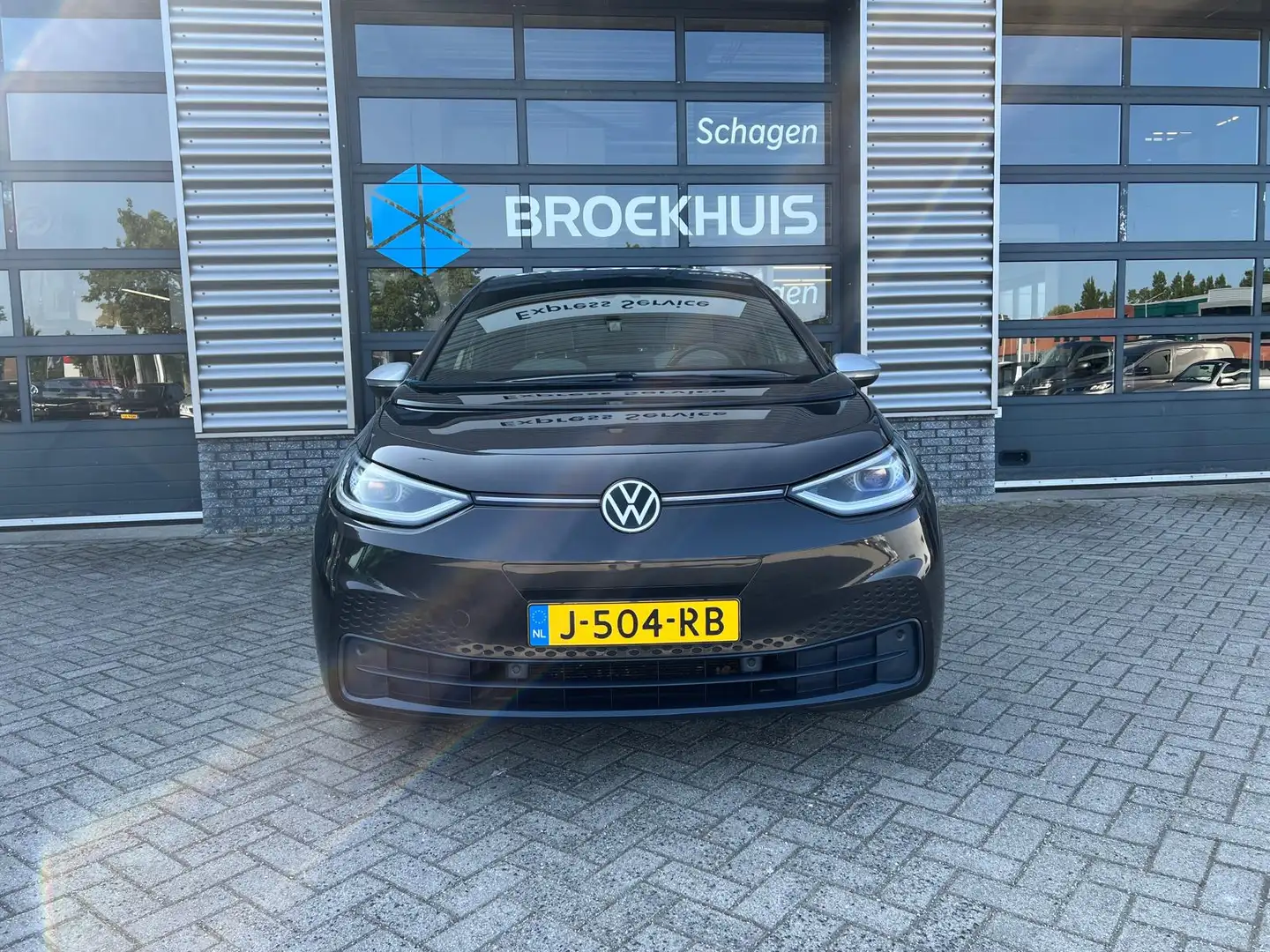 Volkswagen ID.3 First Plus 204 pk 58 kWh | Achteruitrijcamera | Ap Grijs - 2
