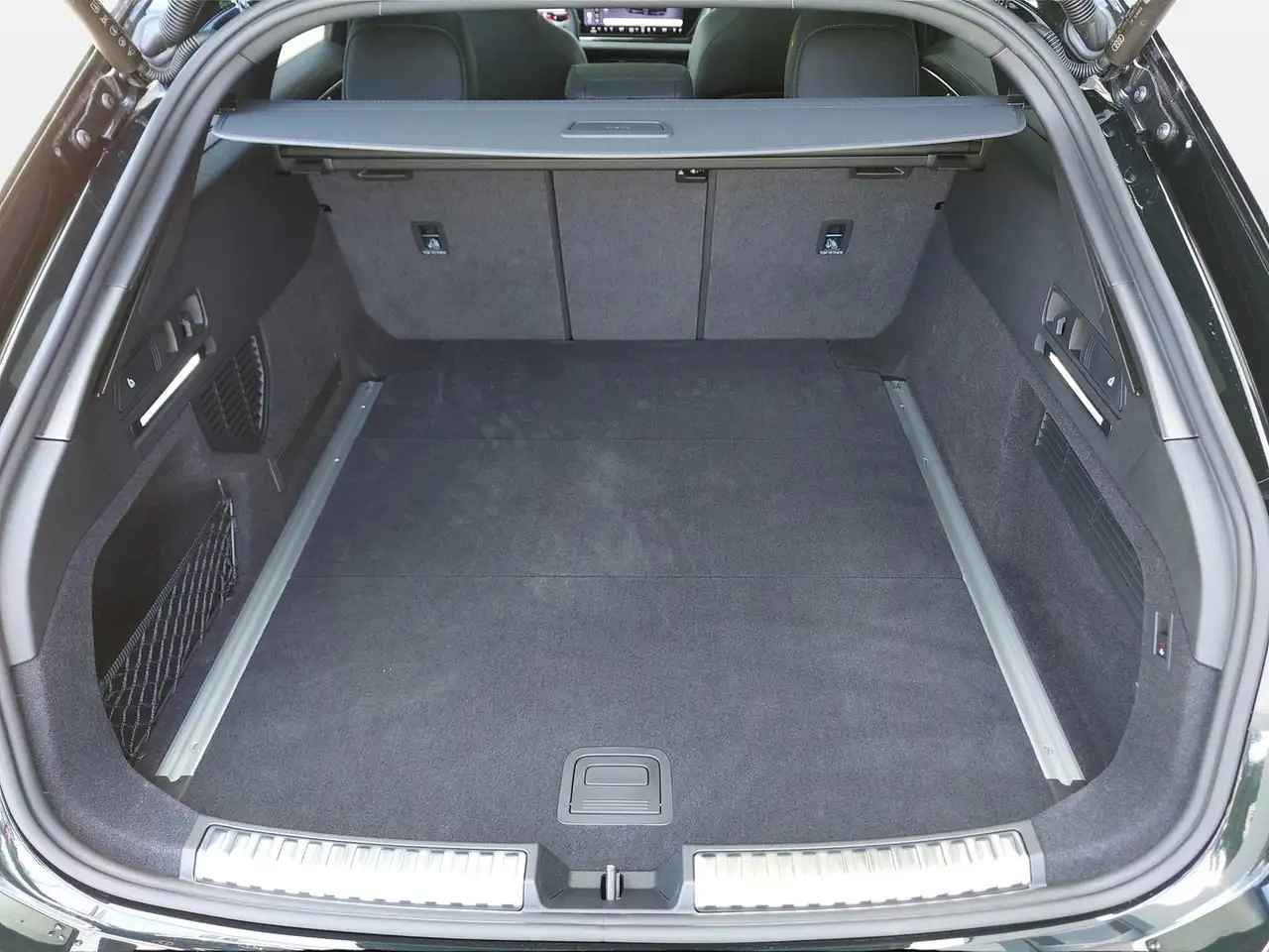 2026 Audi A6 allroad TDI quattro 220 kW S tronic HUD Pano, photograph 12