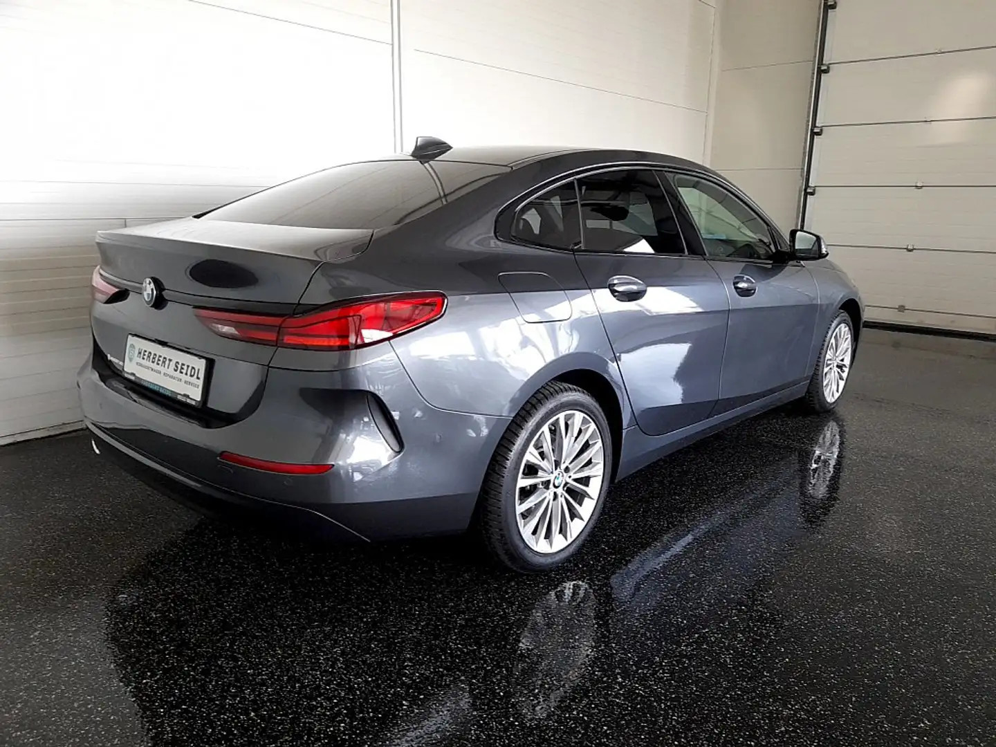 BMW 216 d Gran Coupe LUXURY-LINE Aut. *VOLL-LED / NAVI ... Grau - 2
