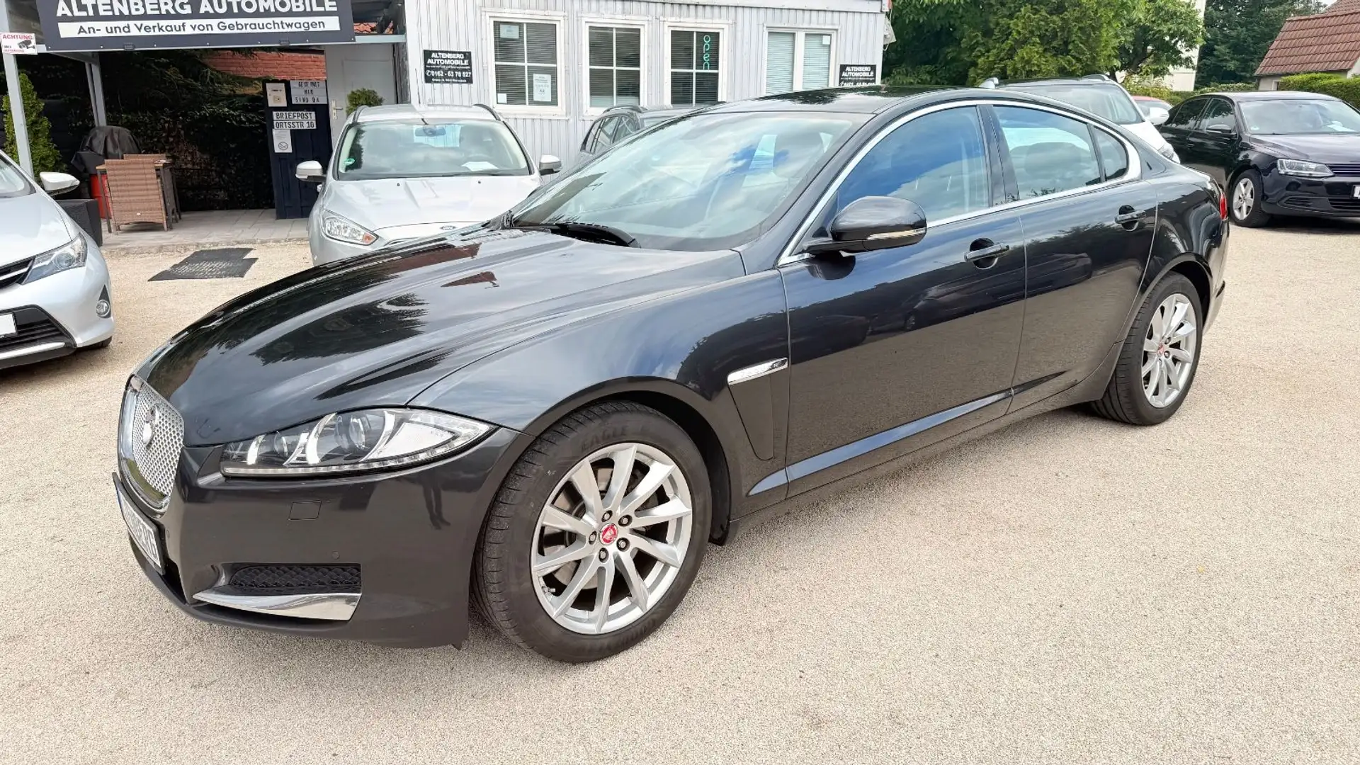 Jaguar XF 2.2 Diesel Limousine,Navi,Automatik Szürke - 1