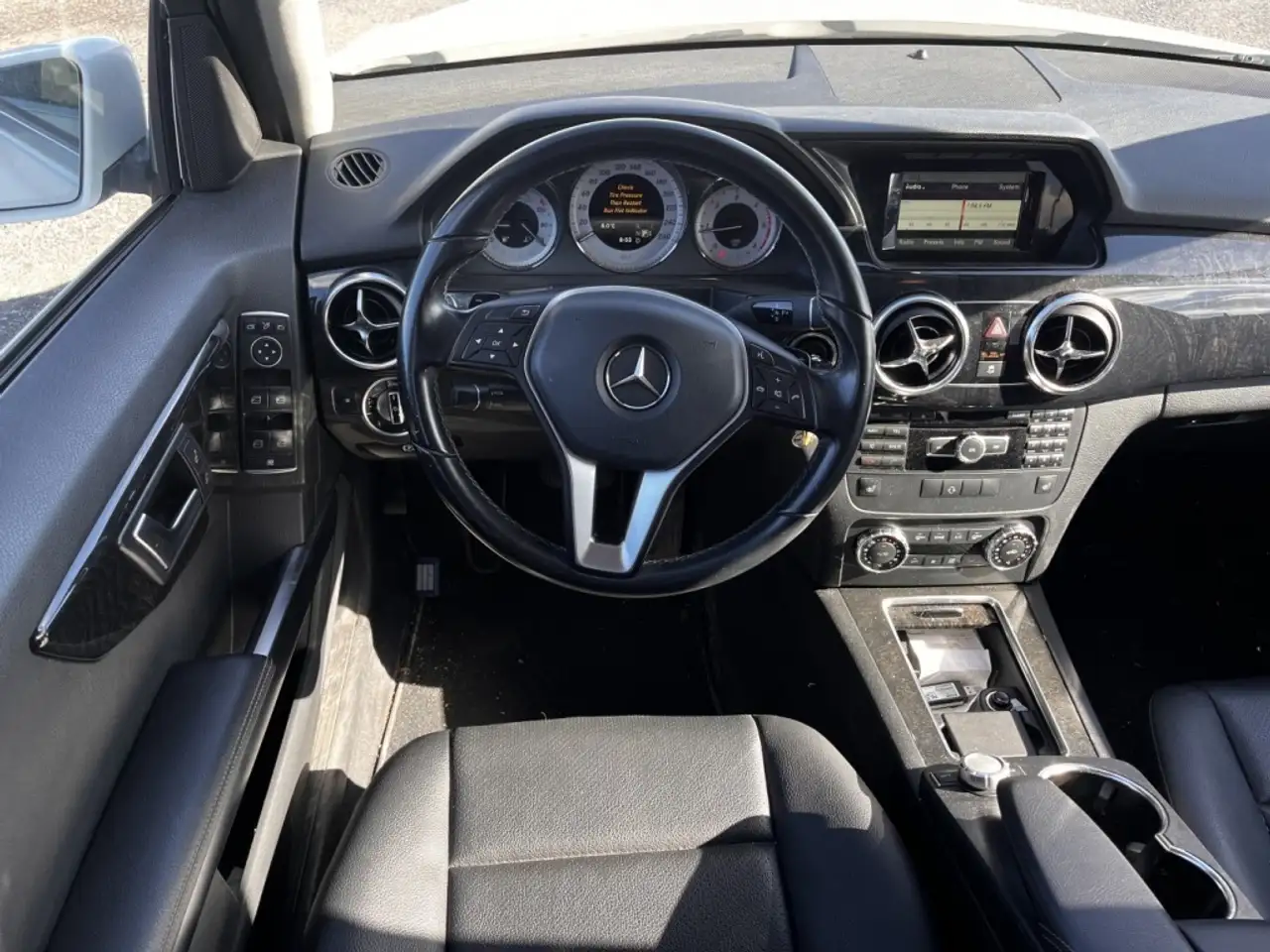 Mercedes-Benz GLK-Class снимка Mercedes-Benz GLK-Class