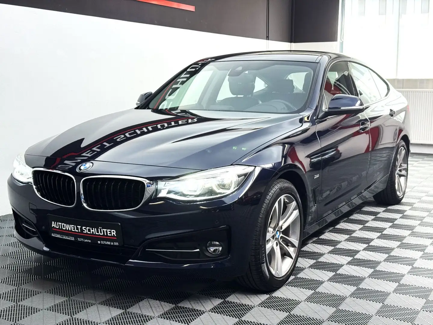 BMW 320 Sport Line Navi*Leder*SHZ*LED* Blau - 1