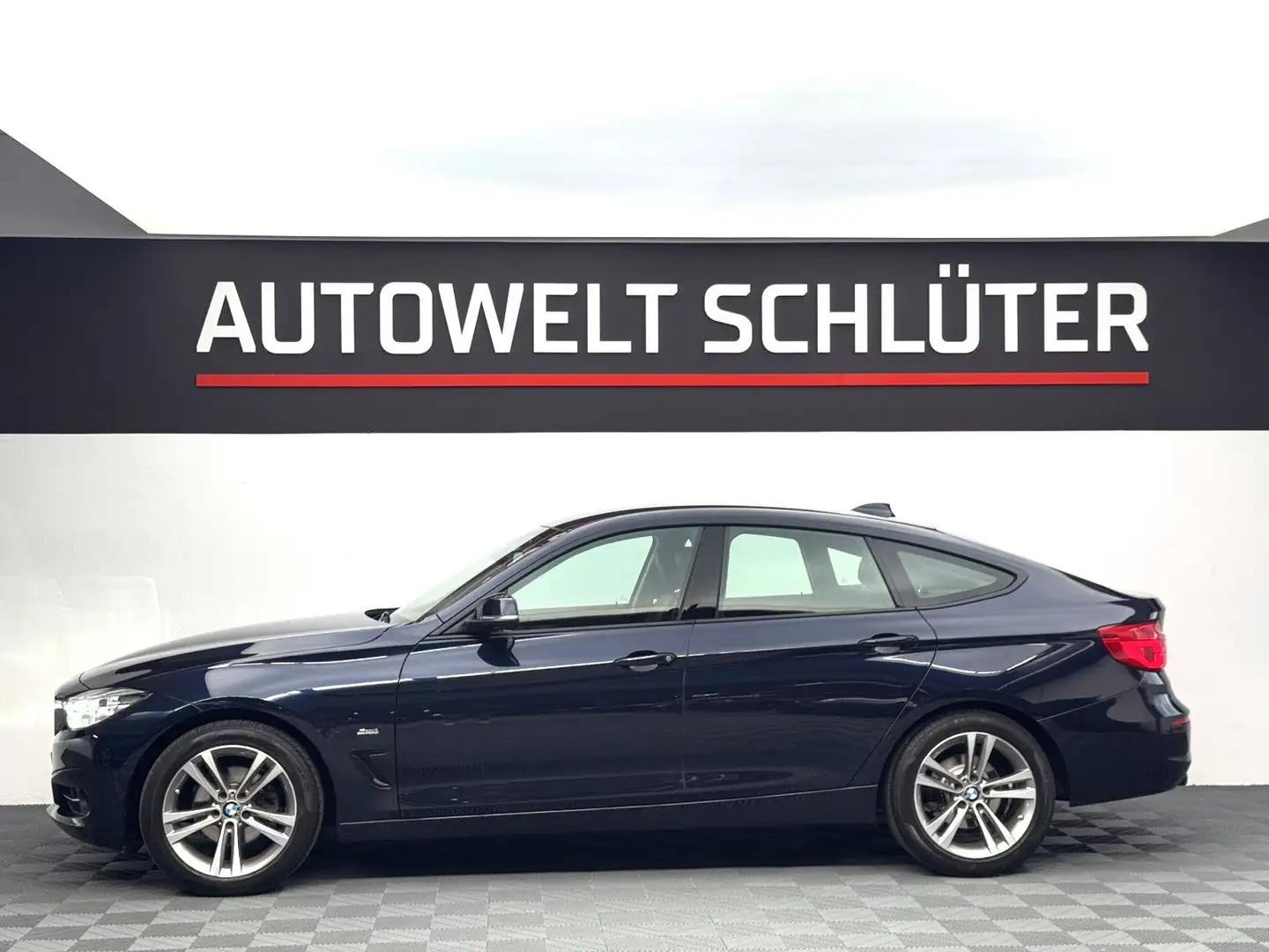 BMW 320 Sport Line Navi*Leder*SHZ*LED* Blau - 2