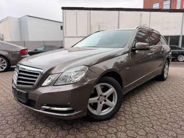 Mercedes-Benz E 250 E T-Modell E 250 CDI BlueEfficiency