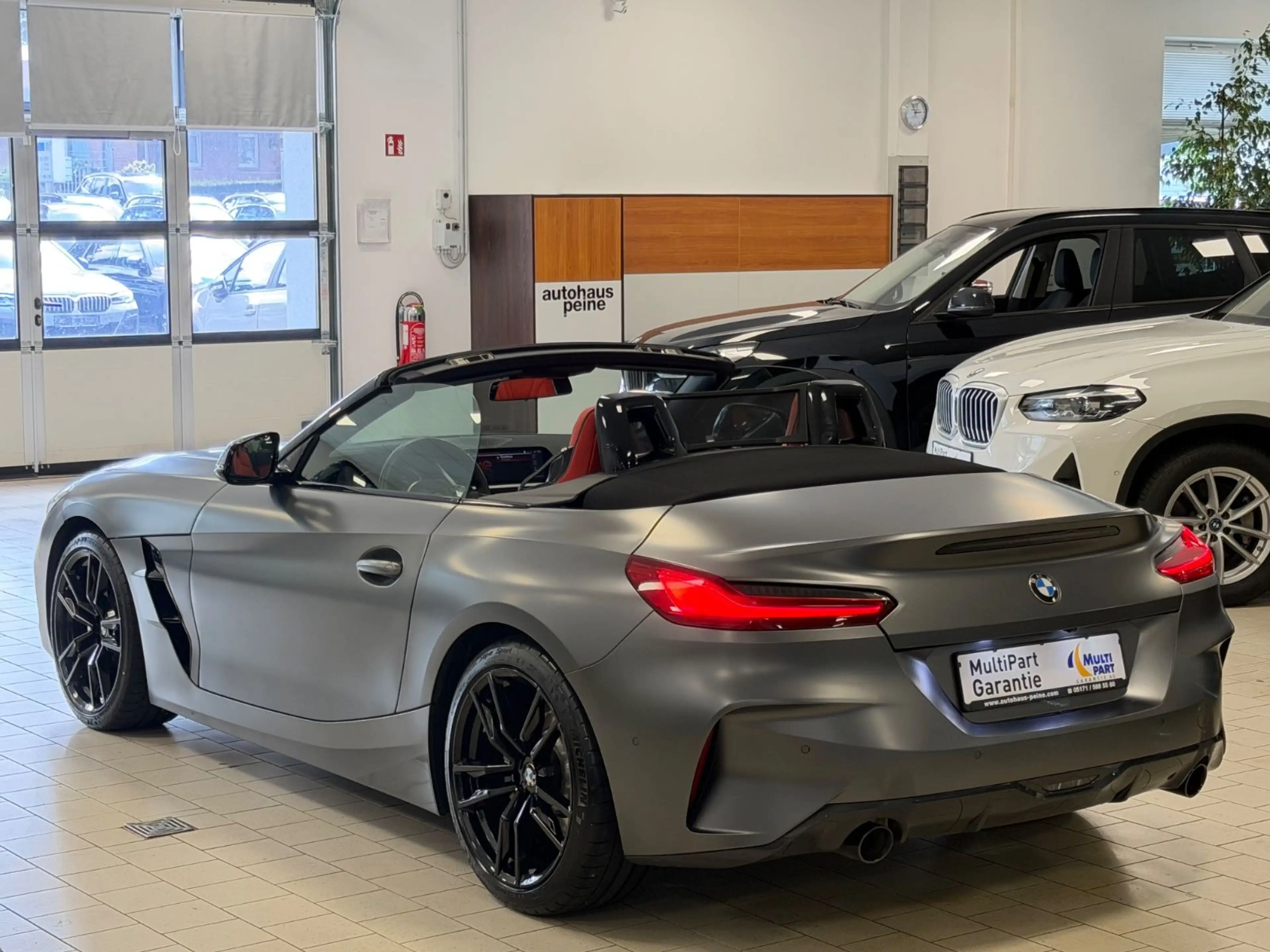 BMW Z4 sD30i/HUD/LEDeMemorStz/P&DrivAs/KomfZg/M-Sport — photo 10