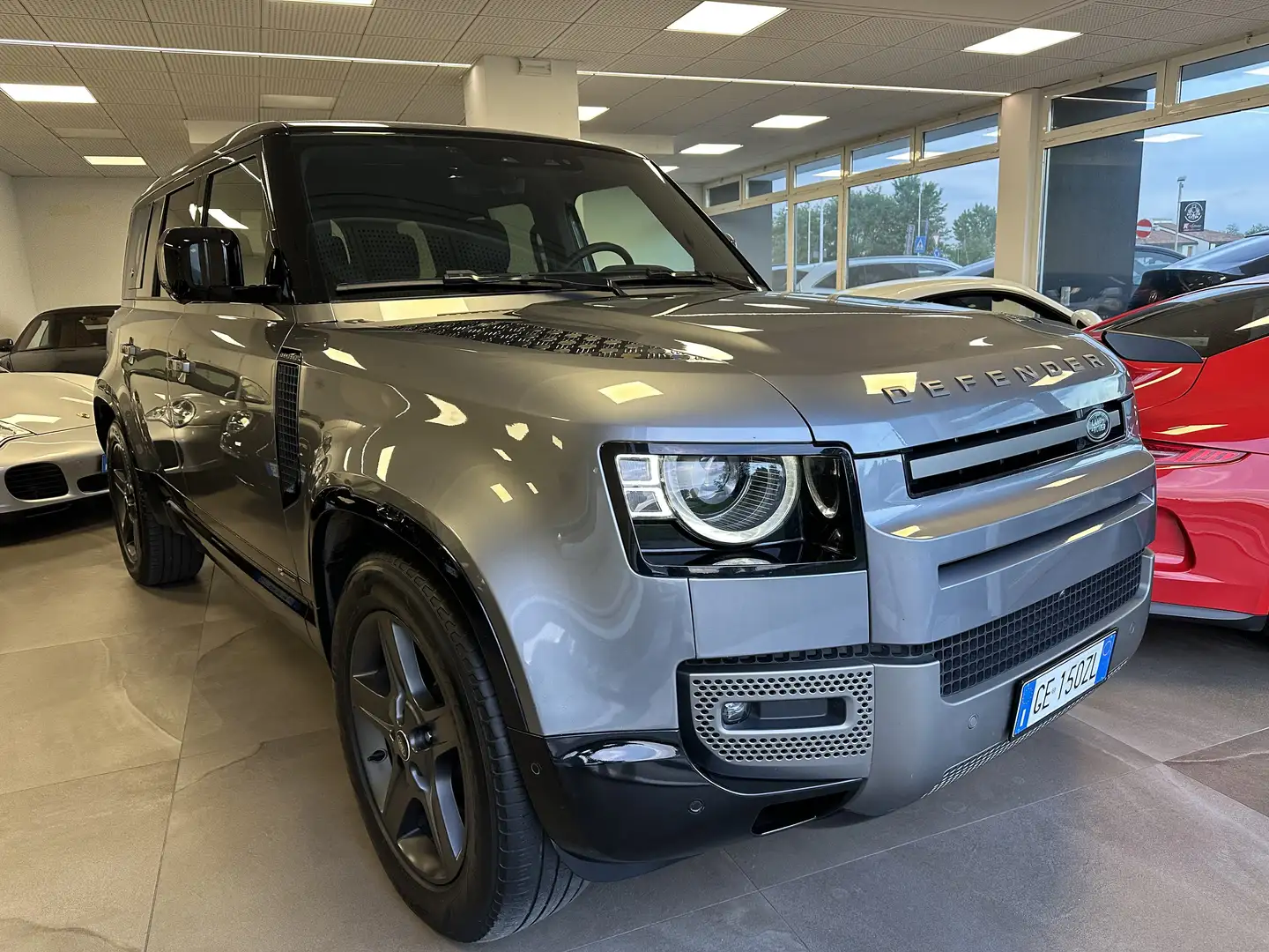 Land Rover Defender 110 3.0d i6 X-Dynamic S awd 250cv  7 POSTI FULL Grigio - 1