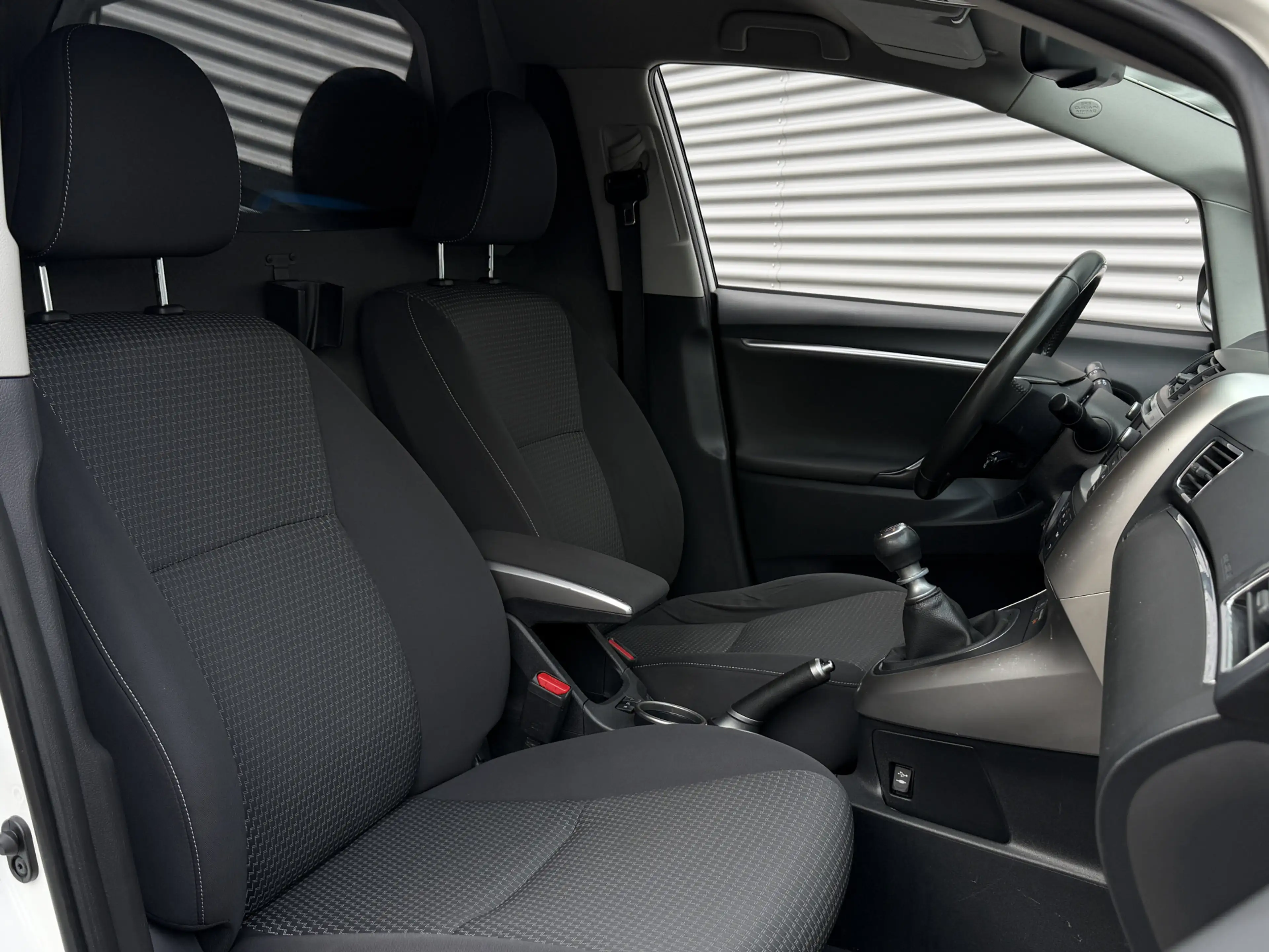Toyota Verso 2.0 D-4D Business I Grijs Kenteken I Navi I Camera — photo 8