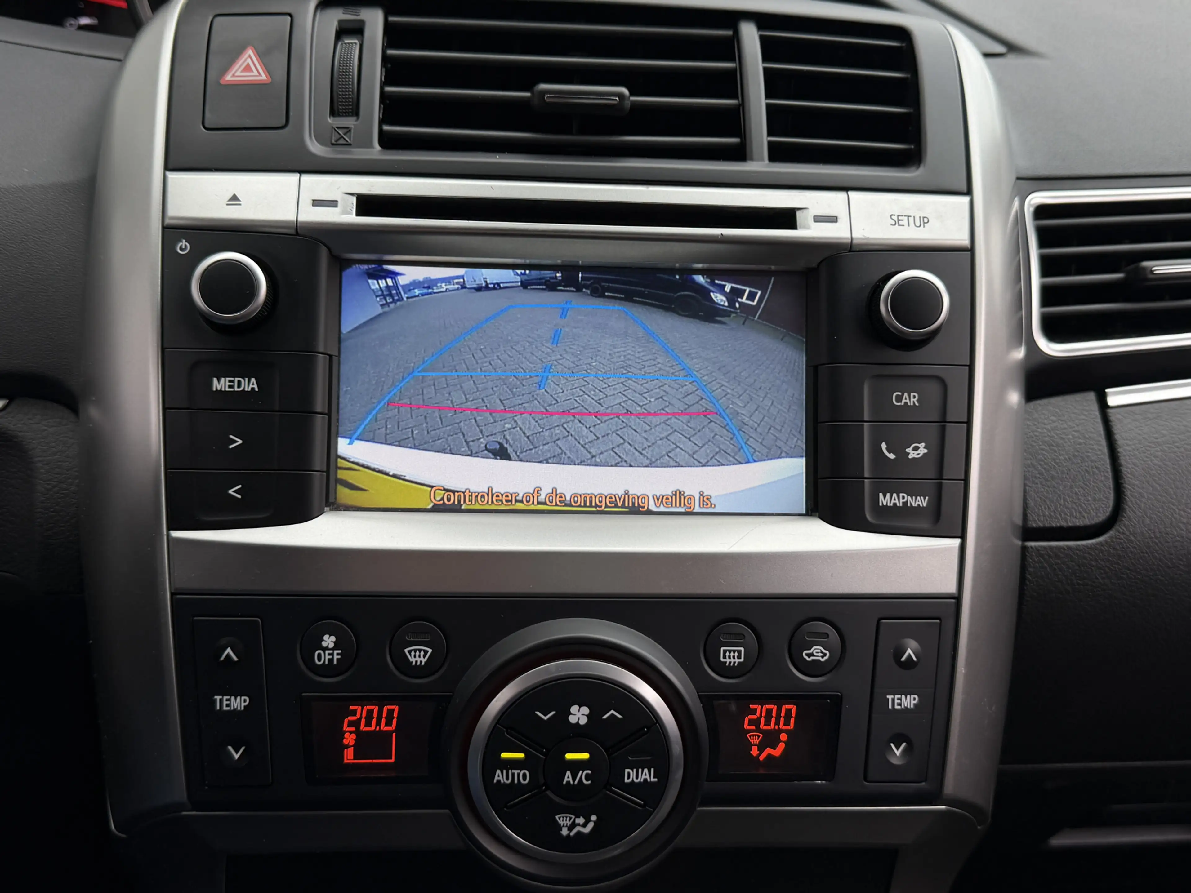 Toyota Verso 2.0 D-4D Business I Grijs Kenteken I Navi I Camera — photo 12