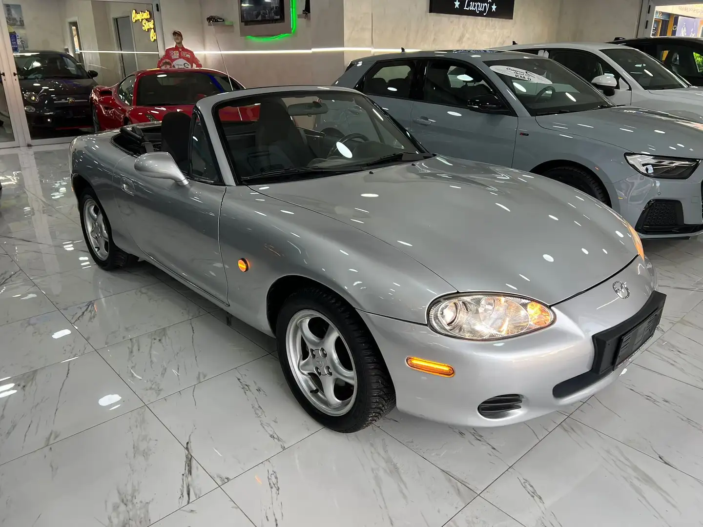 Mazda MX-5 1.6 Roadster 110CV - VERO CONSERVATO Argento - 1