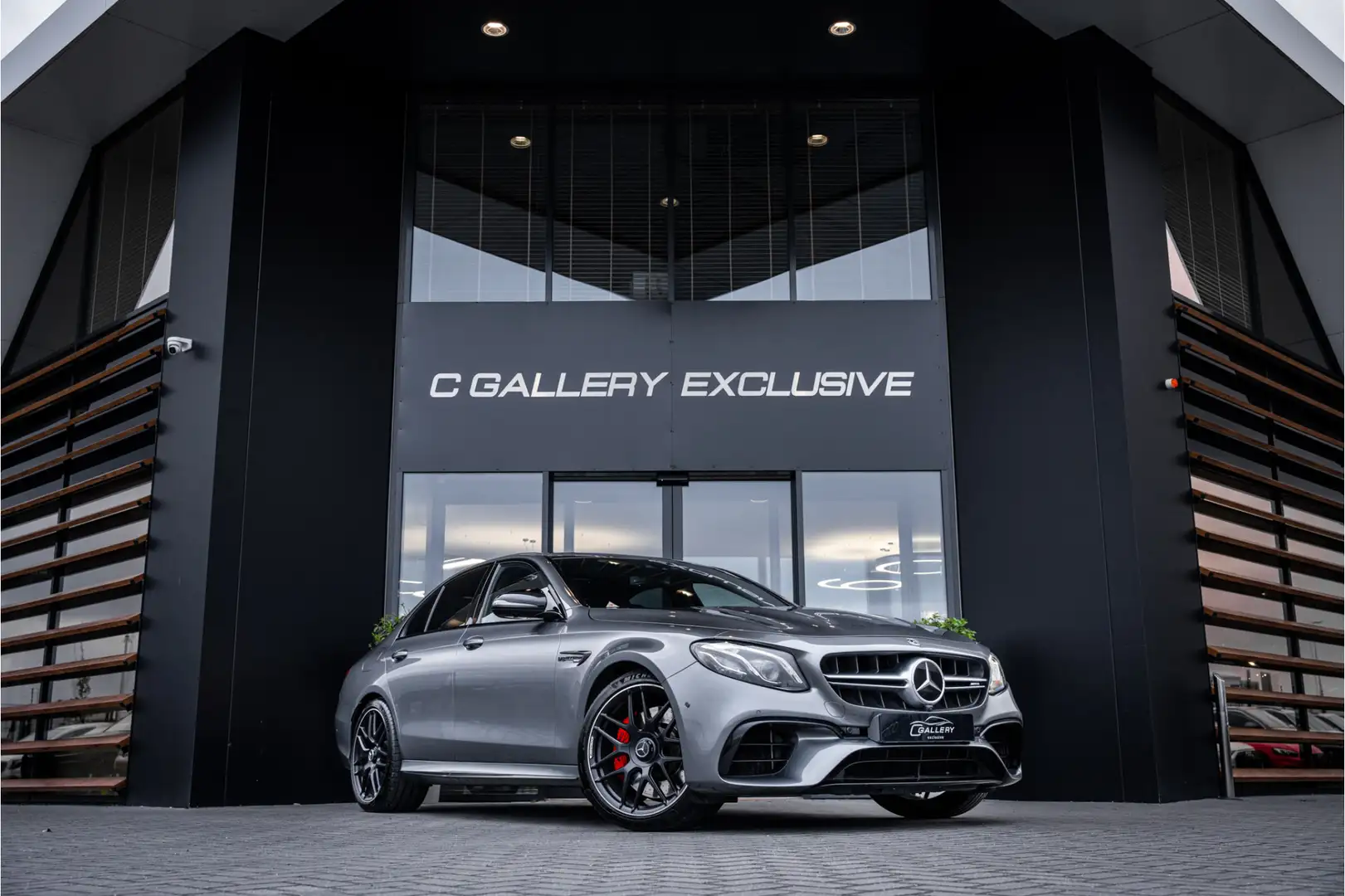 Mercedes-Benz E 63 AMG E63 S 4MATIC Premium Plus Performance - Panorama | Gris - 1