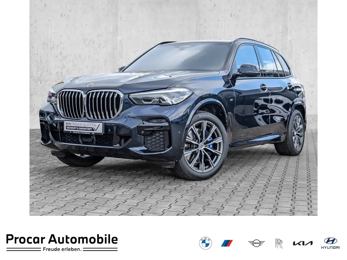 BMW X5 xDrive30d M Sport AHK Pano DA Prof. HuD H/K Shz v+ Zwart - 1