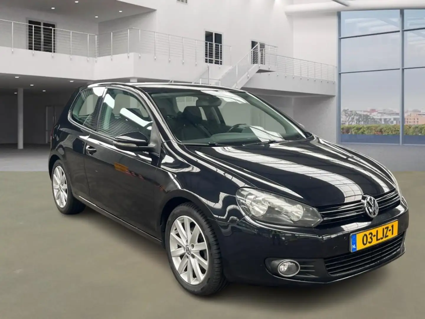 Volkswagen Golf 1.4 TSI Comfortline / NL PRIJS 6399 Zwart - 2