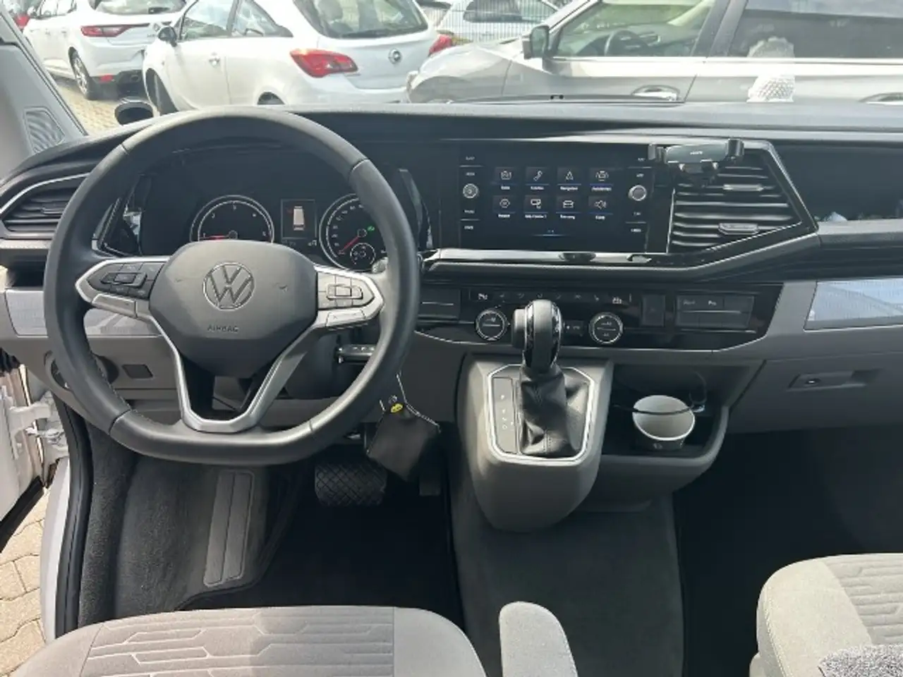 Volkswagen T6 California T 6.1 2.0 TDI Ocean — photo 6