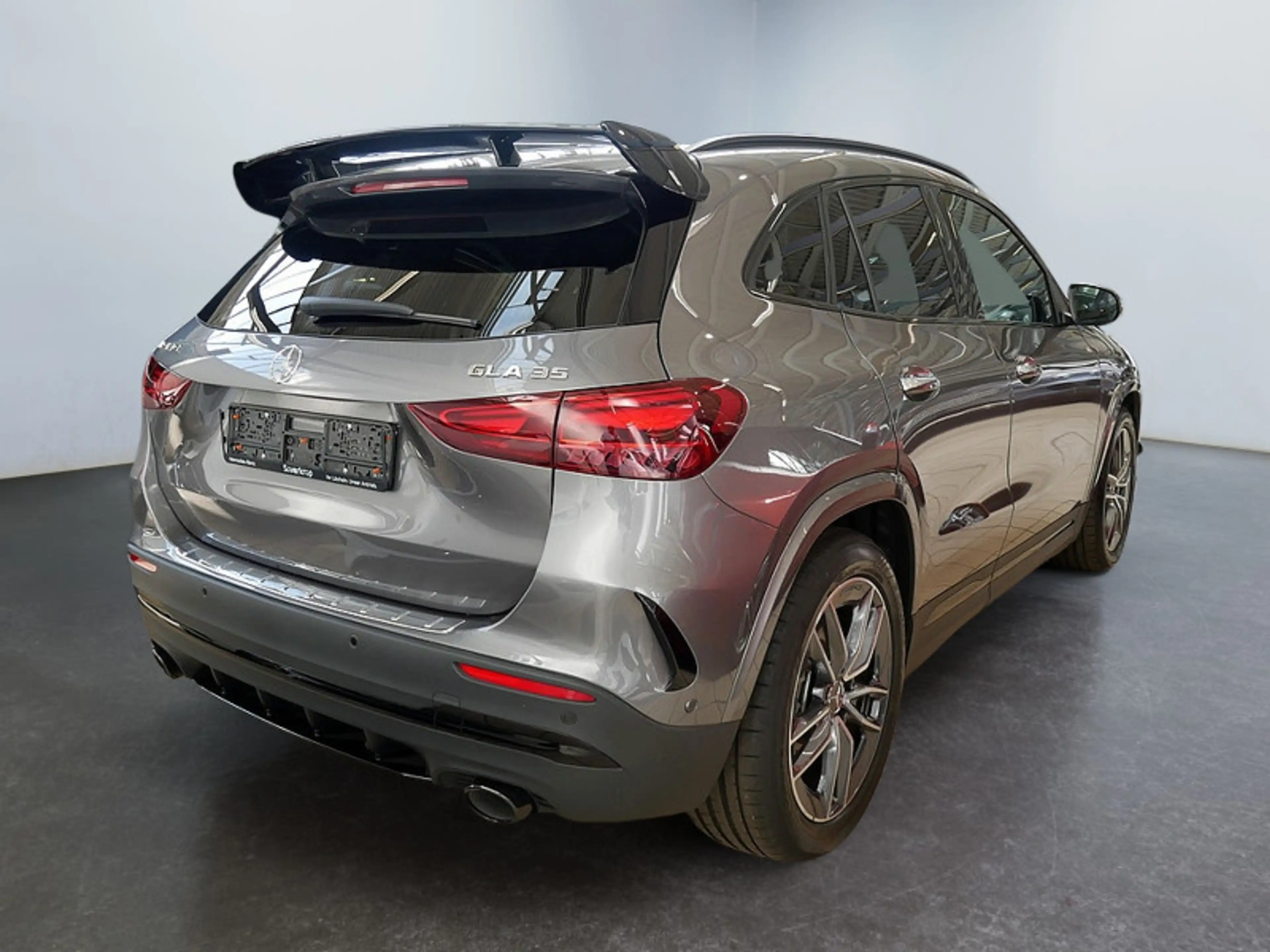 Mercedes-Benz A 35 AMG GL 4M , AMG BURM NIGHT MEMO MULTI 360 — photo 5