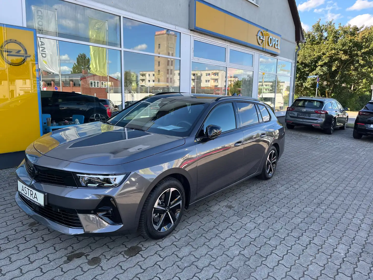 Opel Astra GS *360°Kamera*Klimaautomatik*Sitzheizung Grau - 1