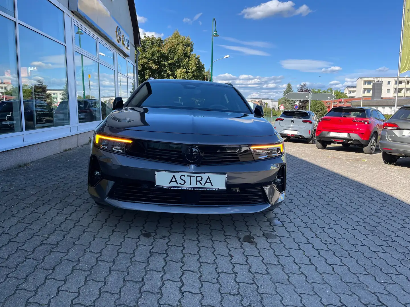 Opel Astra GS *360°Kamera*Klimaautomatik*Sitzheizung Grau - 2