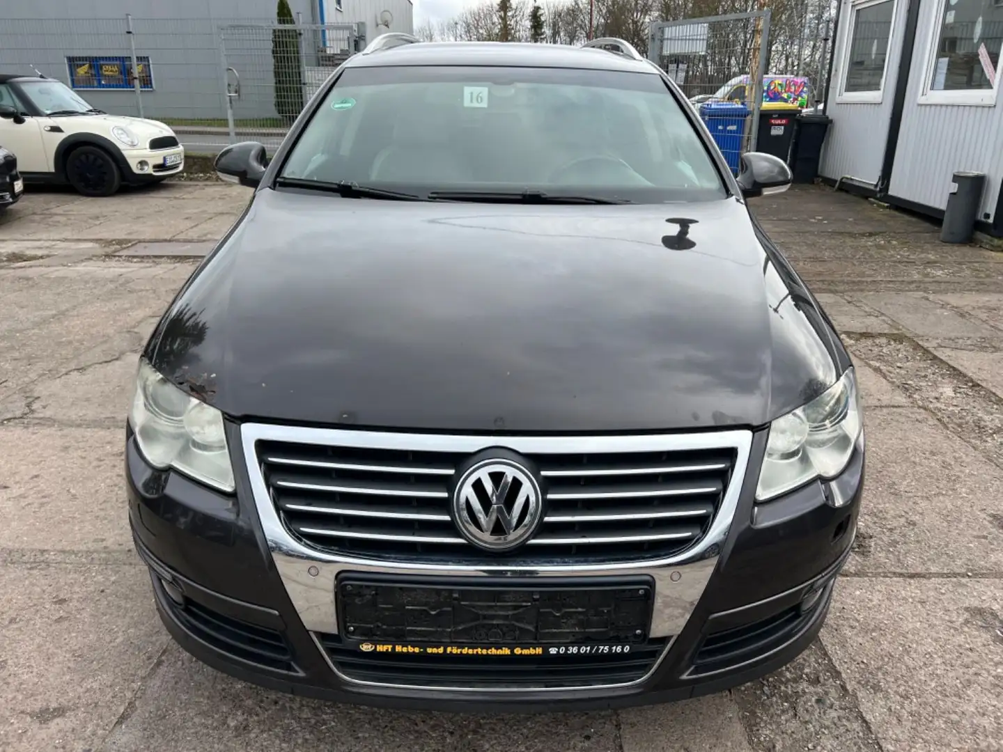 Volkswagen Passat Variant HighlineNavi. Klima.Hu 12.24 Brown - 2