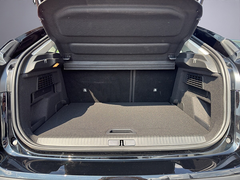 Citroen C4 130 S&S EAT8 Plus — photo 18