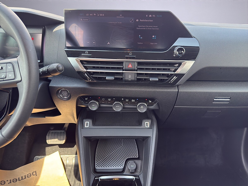 Citroen C4 130 S&S EAT8 Plus — photo 13