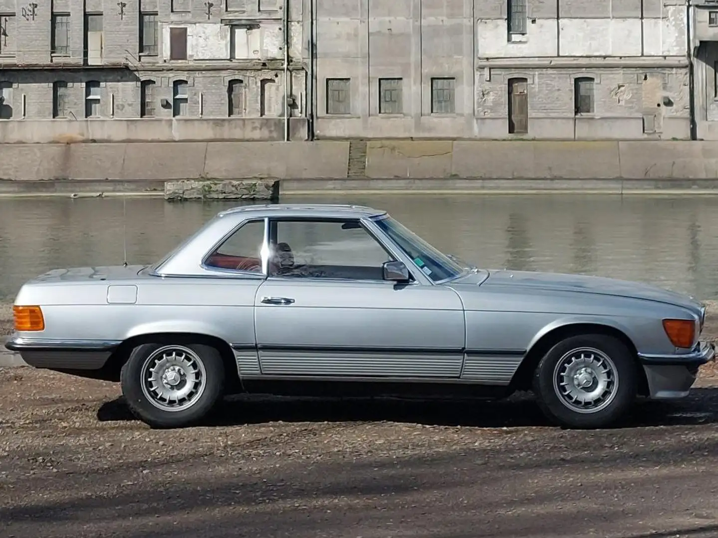 Mercedes-Benz 280 280SL R107 Argento - 2