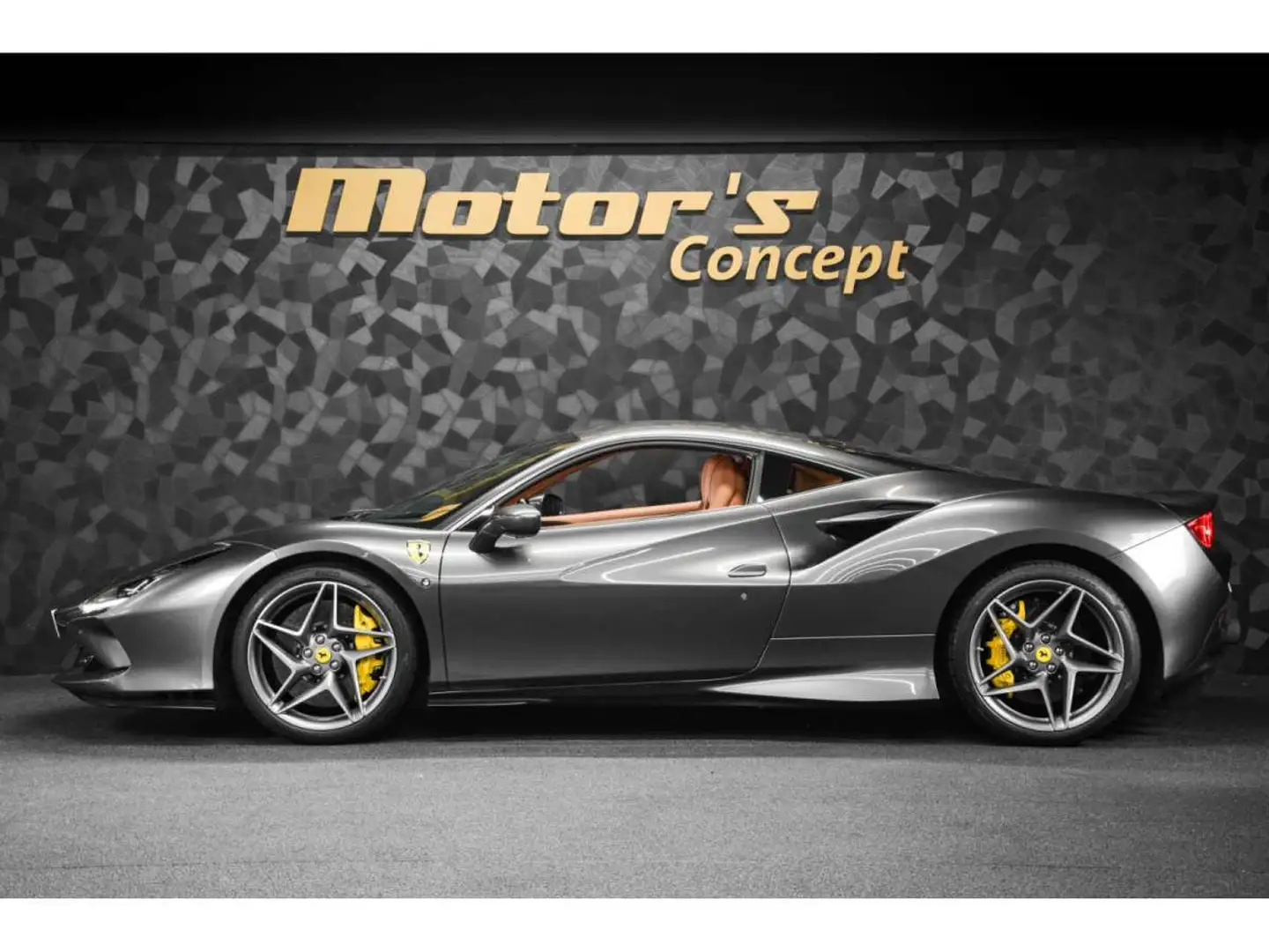 Ferrari F8 Tributo V8 - GRIGIO SILVERSTONE 740 Grijs - 2