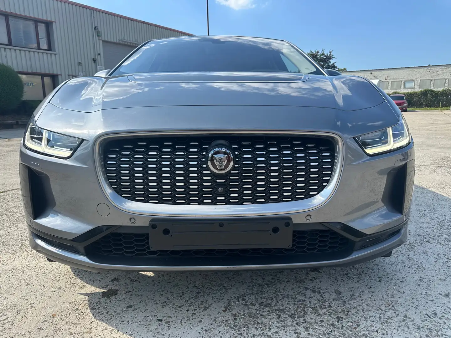 Jaguar I-Pace EV400 SE AWD Camera 360 /// 20700€ netto/// Gris - 2
