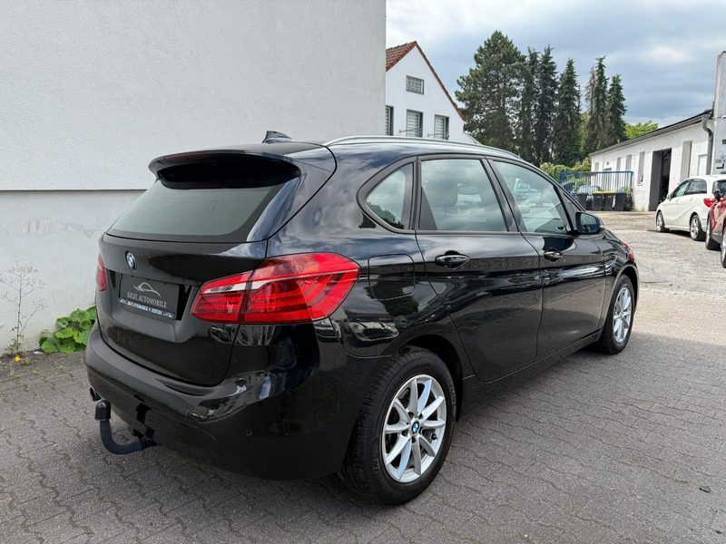 BMW 218 218 d Active Tourer LED*Navi*AHK*Sitzheizung — photo 6