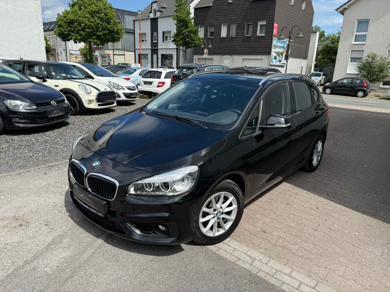 BMW 218 218 d Active Tourer LED*Navi*AHK*Sitzheizung