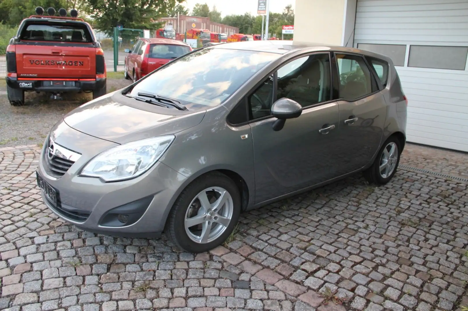 Opel Meriva B Edition Barna - 1
