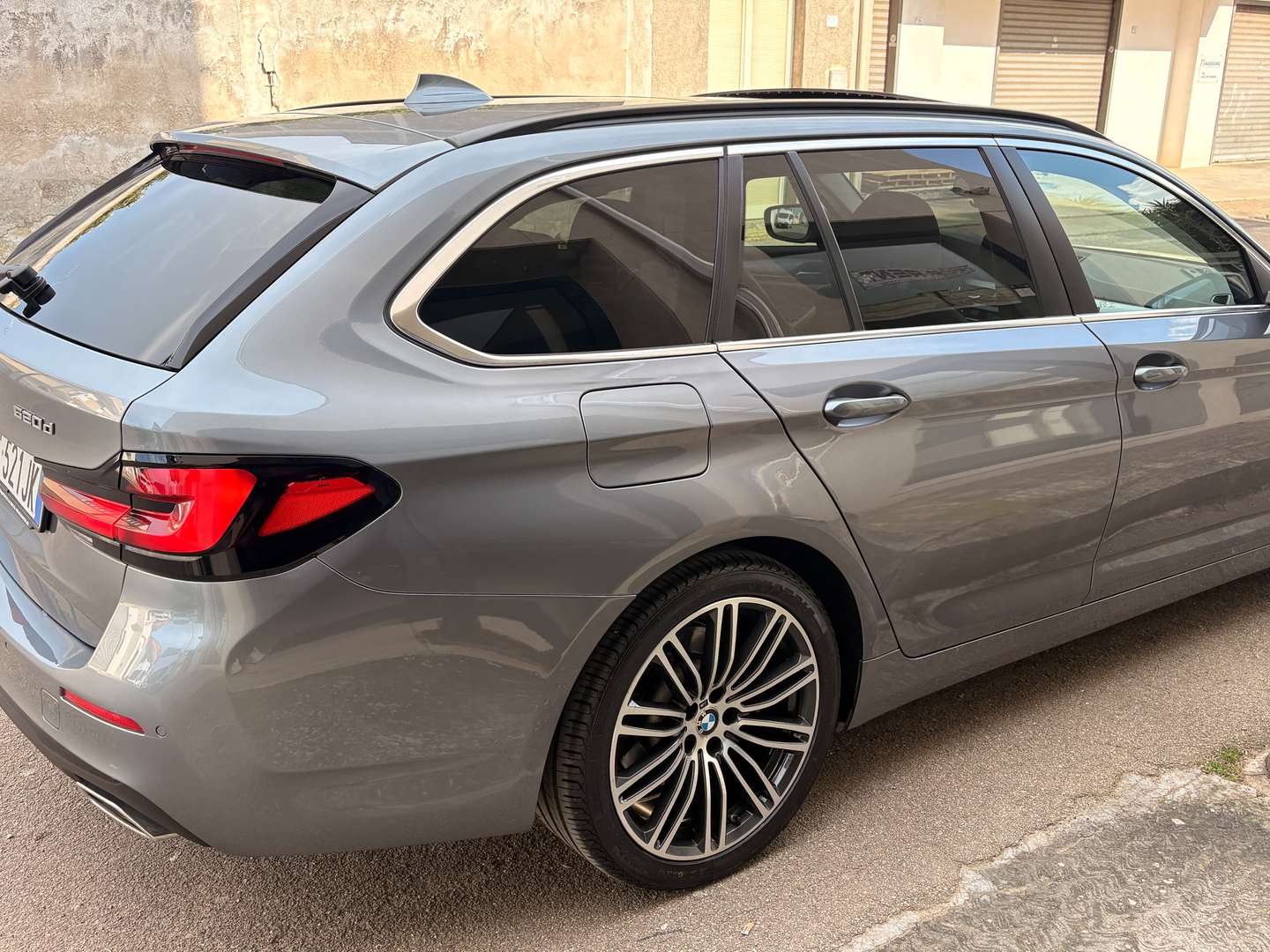 BMW Série 5 Touring Luxury 520d -  - Joinsteer - #5