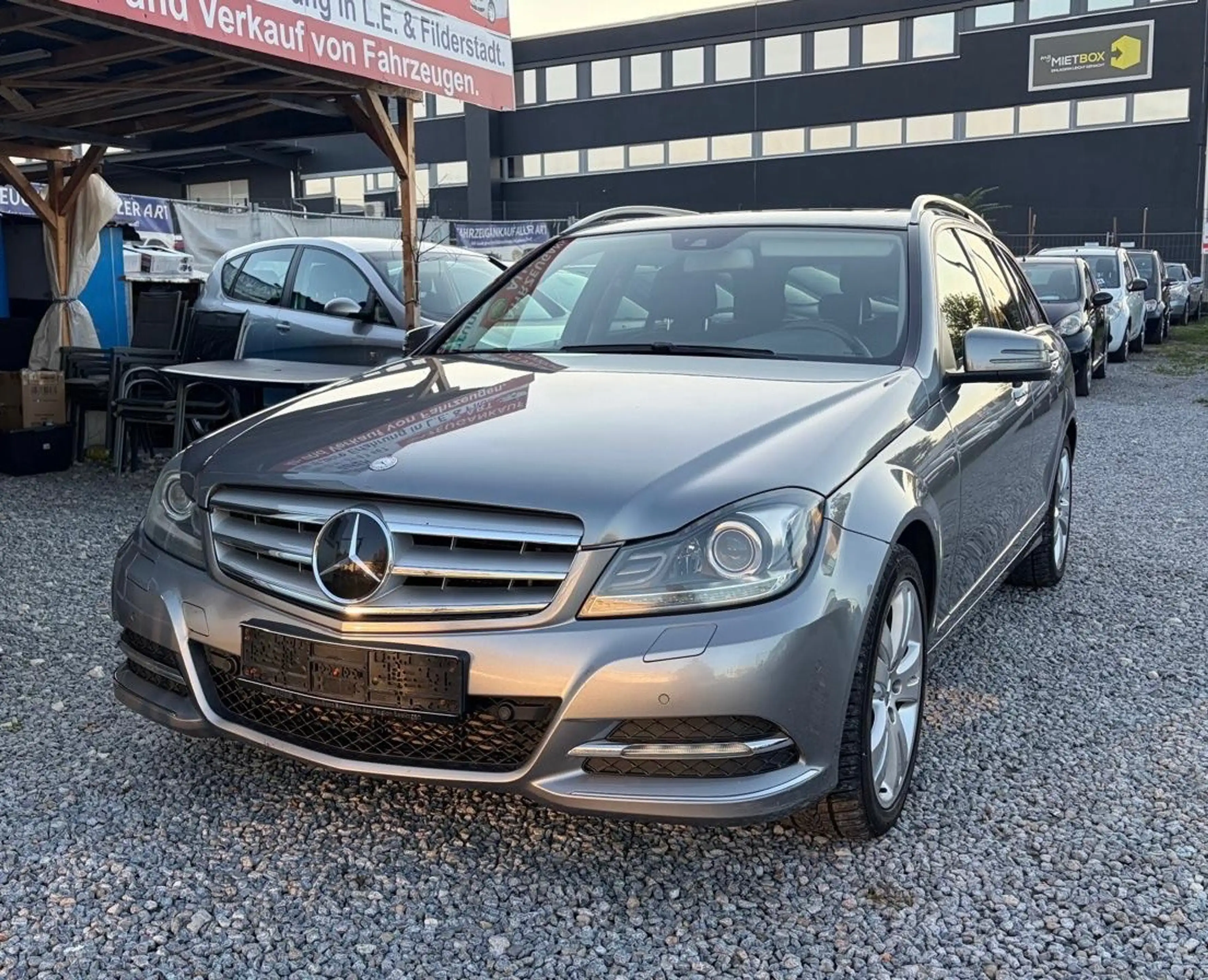 Mercedes-Benz C 250 C-Klasse T-Modell Diesel T CDI Avantgarde Edition — photo 2