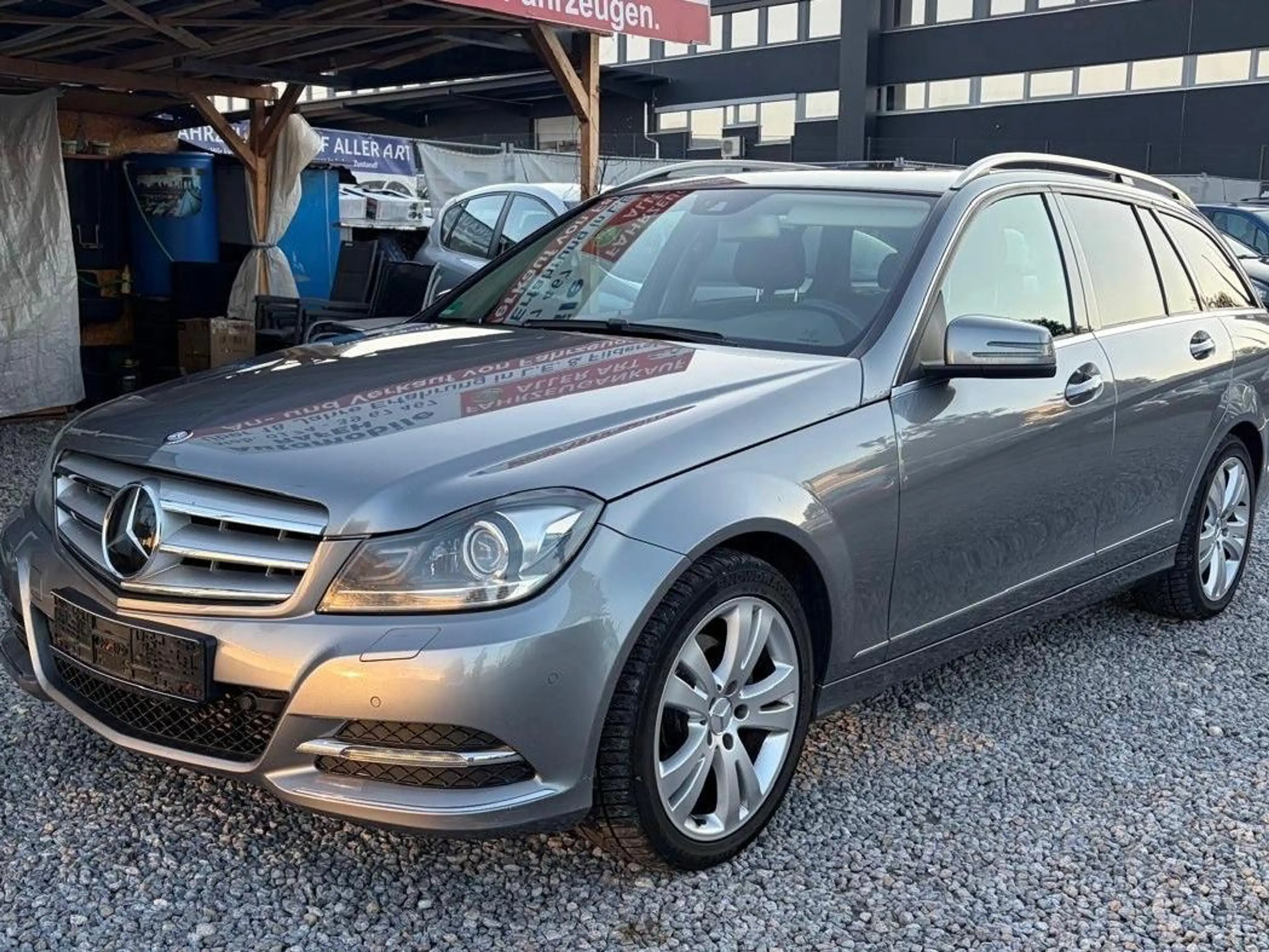 Mercedes-Benz C 250 C-Klasse T-Modell Diesel T CDI Avantgarde Edition — photo 5