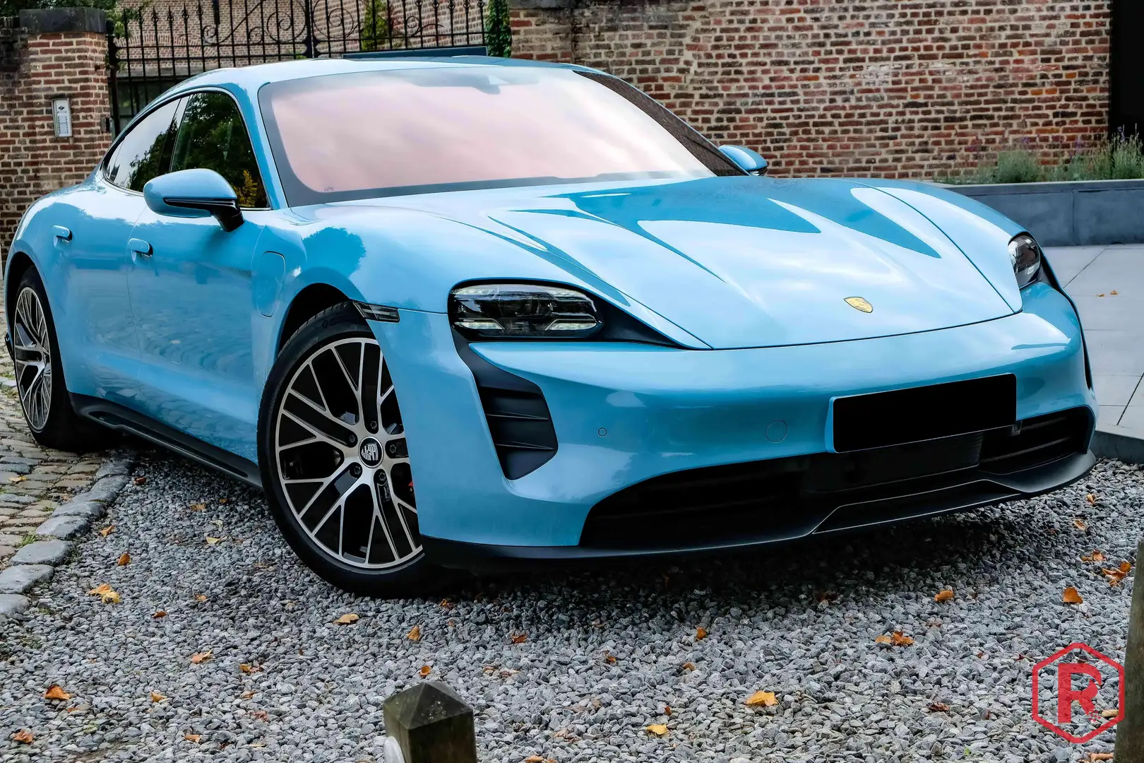 Porsche Taycan 4S Performance Battery Plus Historiek Bleu - 1