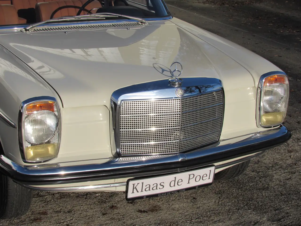 Mercedes-Benz 220 W115 220 automatic, foto 4