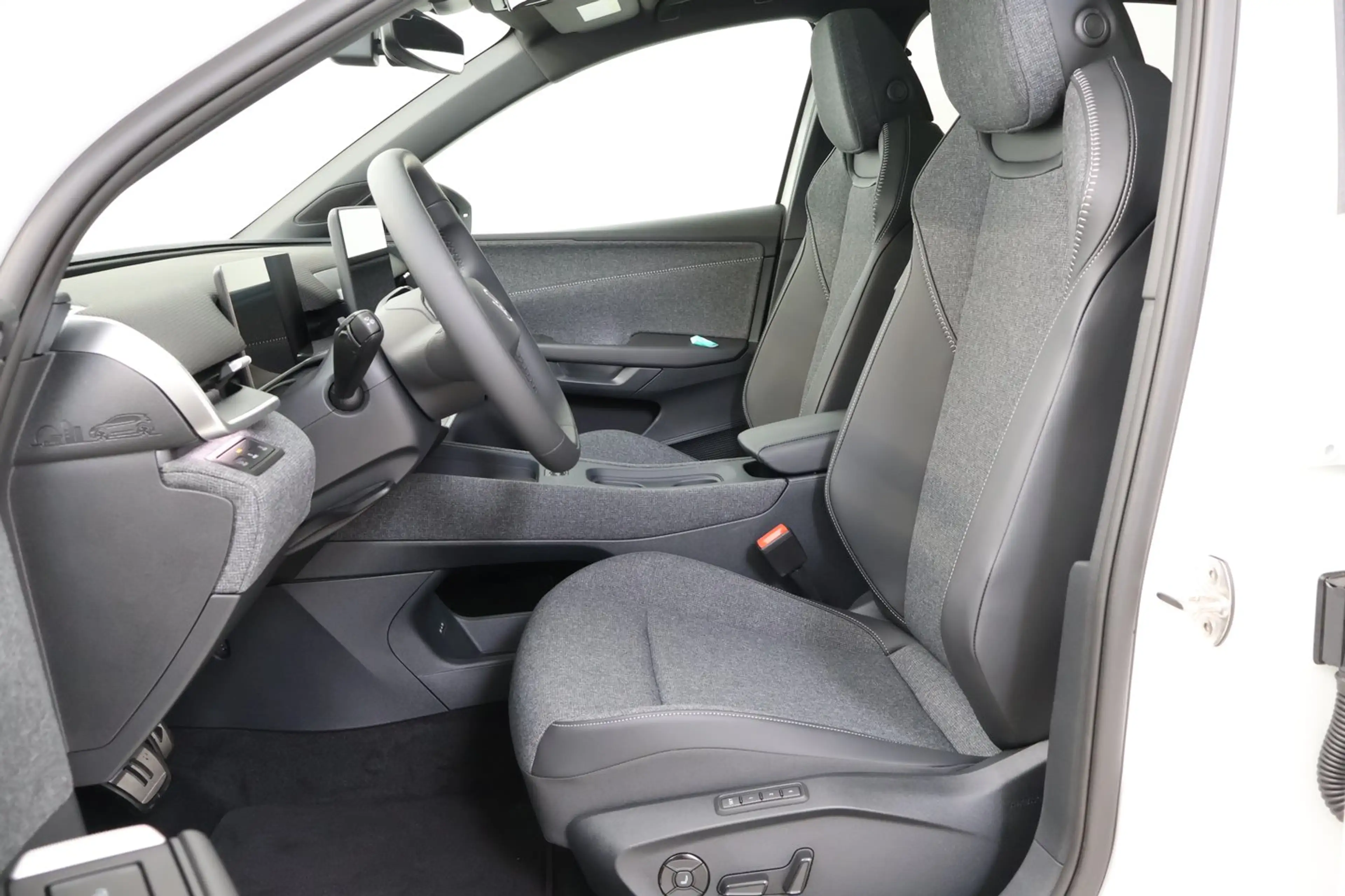 Volkswagen ID. Polo VW ID. Polo Style Edition+ 155 kW - 52 kWh — photo 10