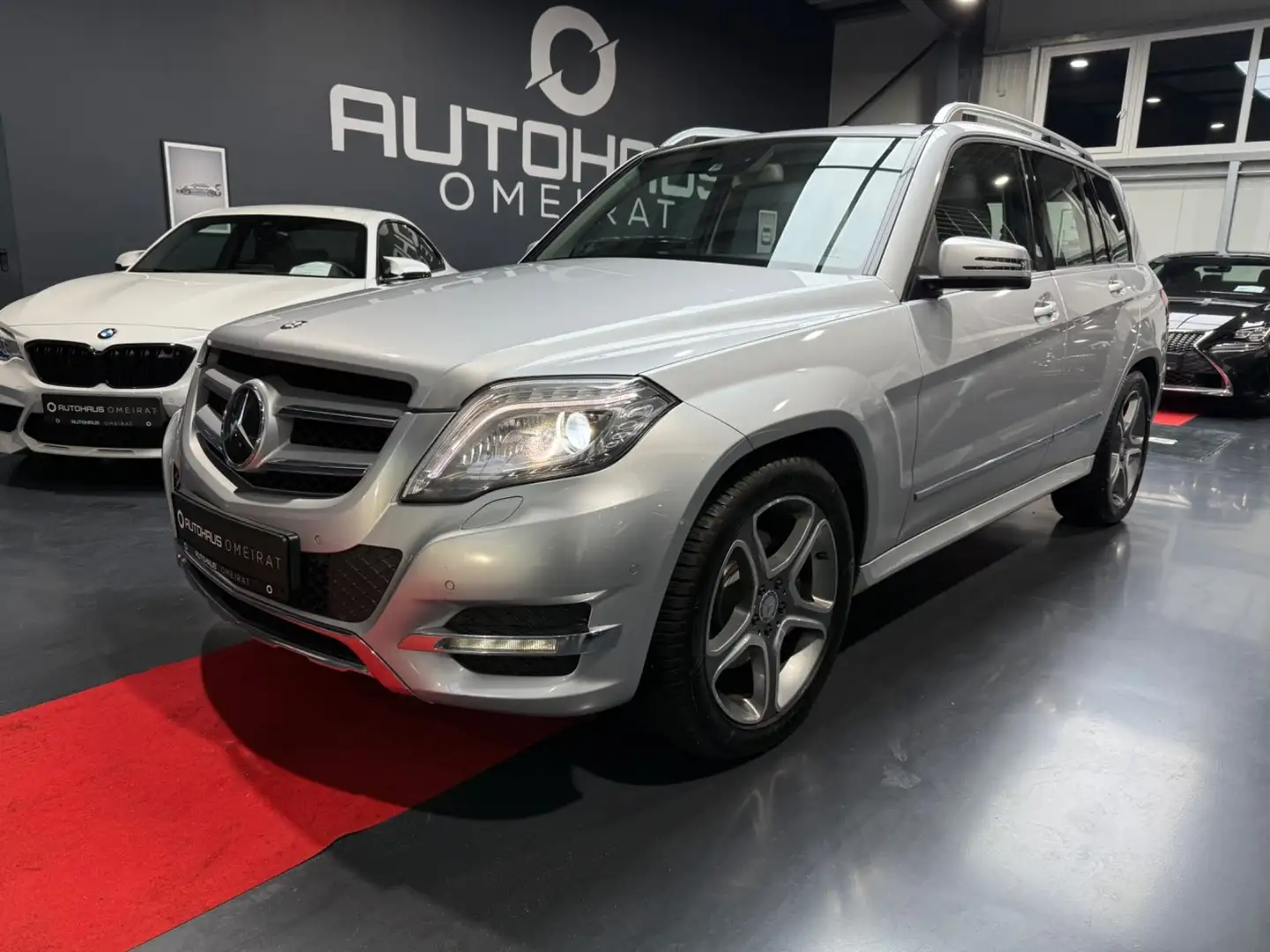 Mercedes-Benz GLK 250 4M R-Kamera/Distronic/Comand/Xenon-ILS Ezüst - 1