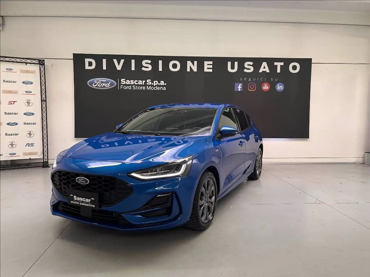 Ford Focus 1.0 ecoboost h ST-Line Style 125cv Blue - 1