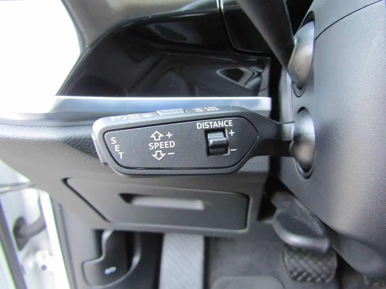 Audi Q3 SPB 35 TFSI 150CV CAMBIO AUTO,CRUISE ADATTIVO, LUCI AMBIENTE, FARI ADATTIVI, CARPLAY, миниатюра 10