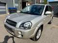 Hyundai TUCSON 2.0 GLS (2WD) 2.Hand 150.000 KM TÜV+SERVICE NEU Grau - thumbnail 1