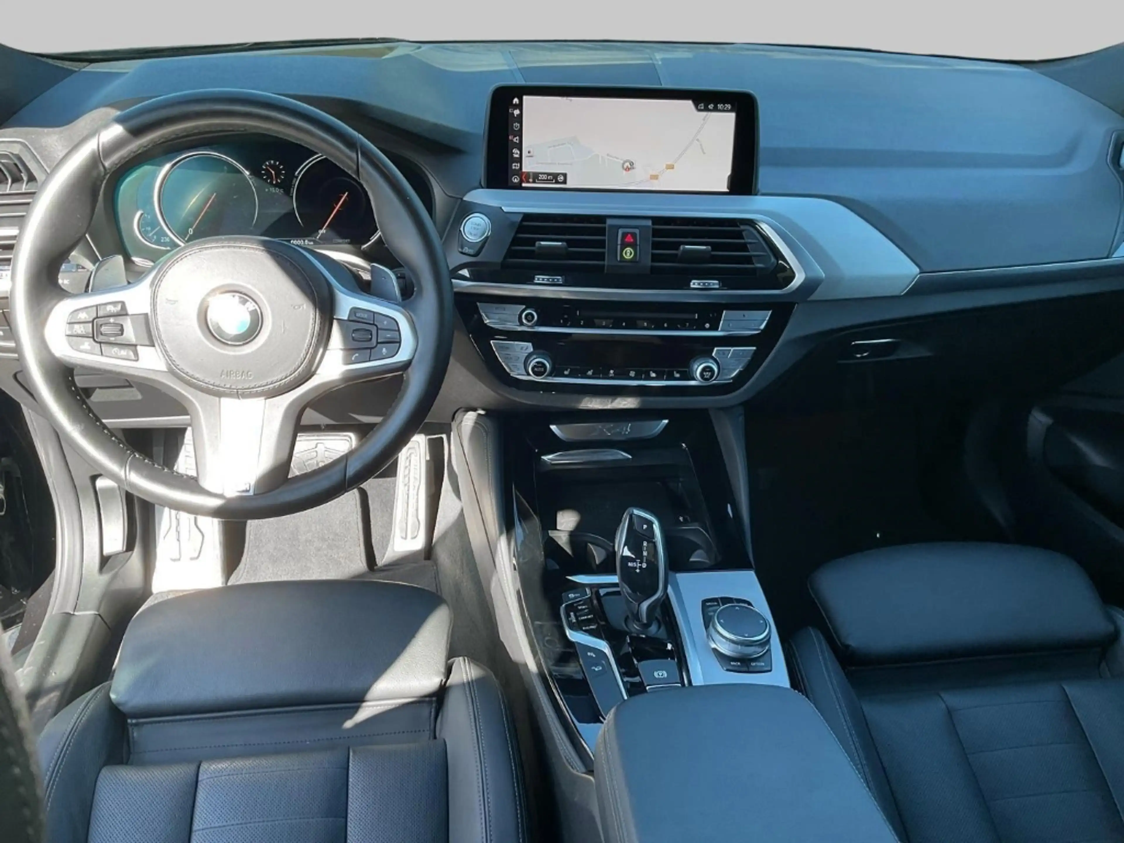 BMW X4 xDrive 20d Sportpaket HUD AD AHK-el. klappb. AHK-k — photo 7