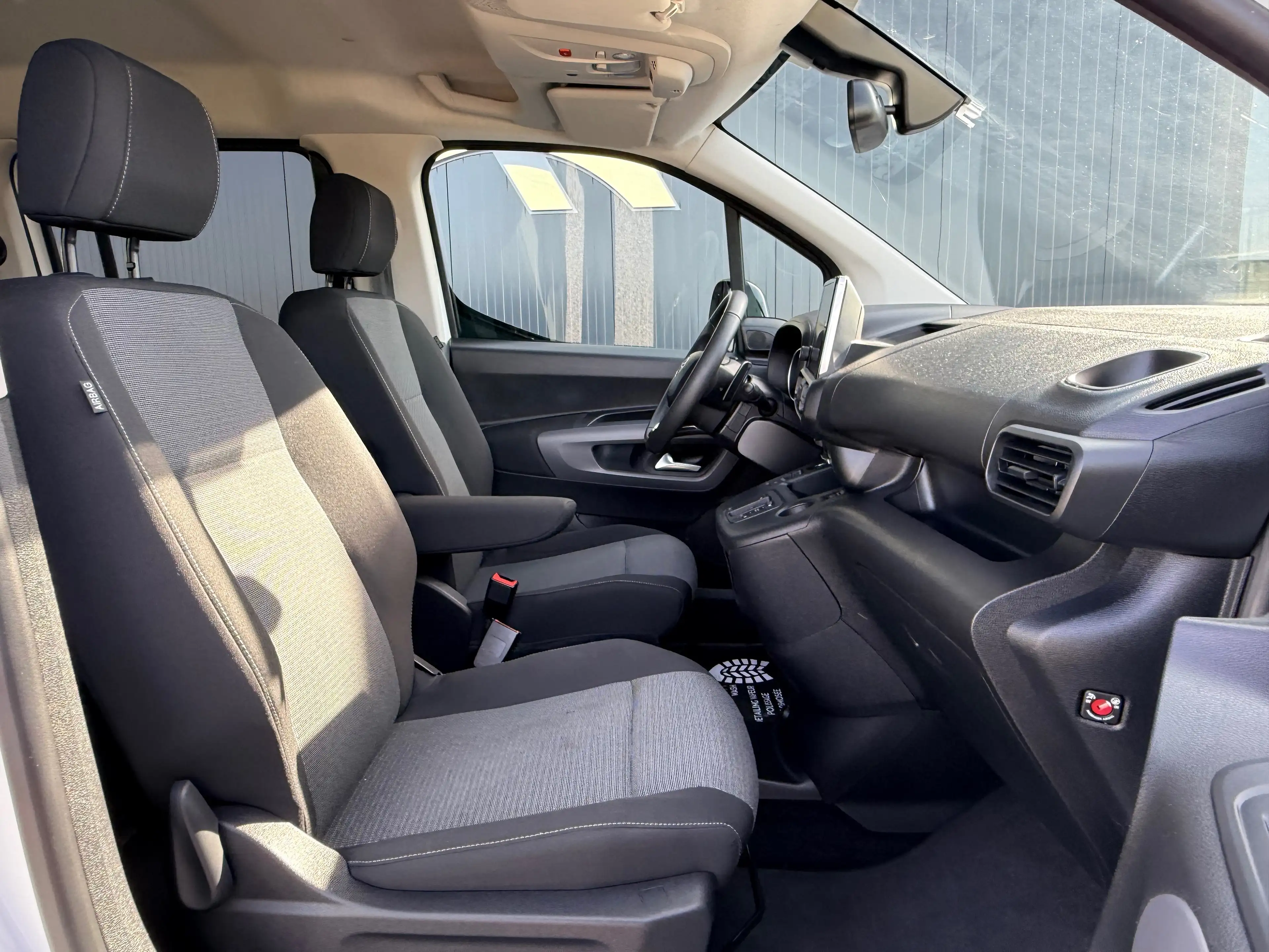 Toyota Proace City VERSO LWB 1.5 D-4D 130CV 7 PLACES TVA / BTW — photo 12