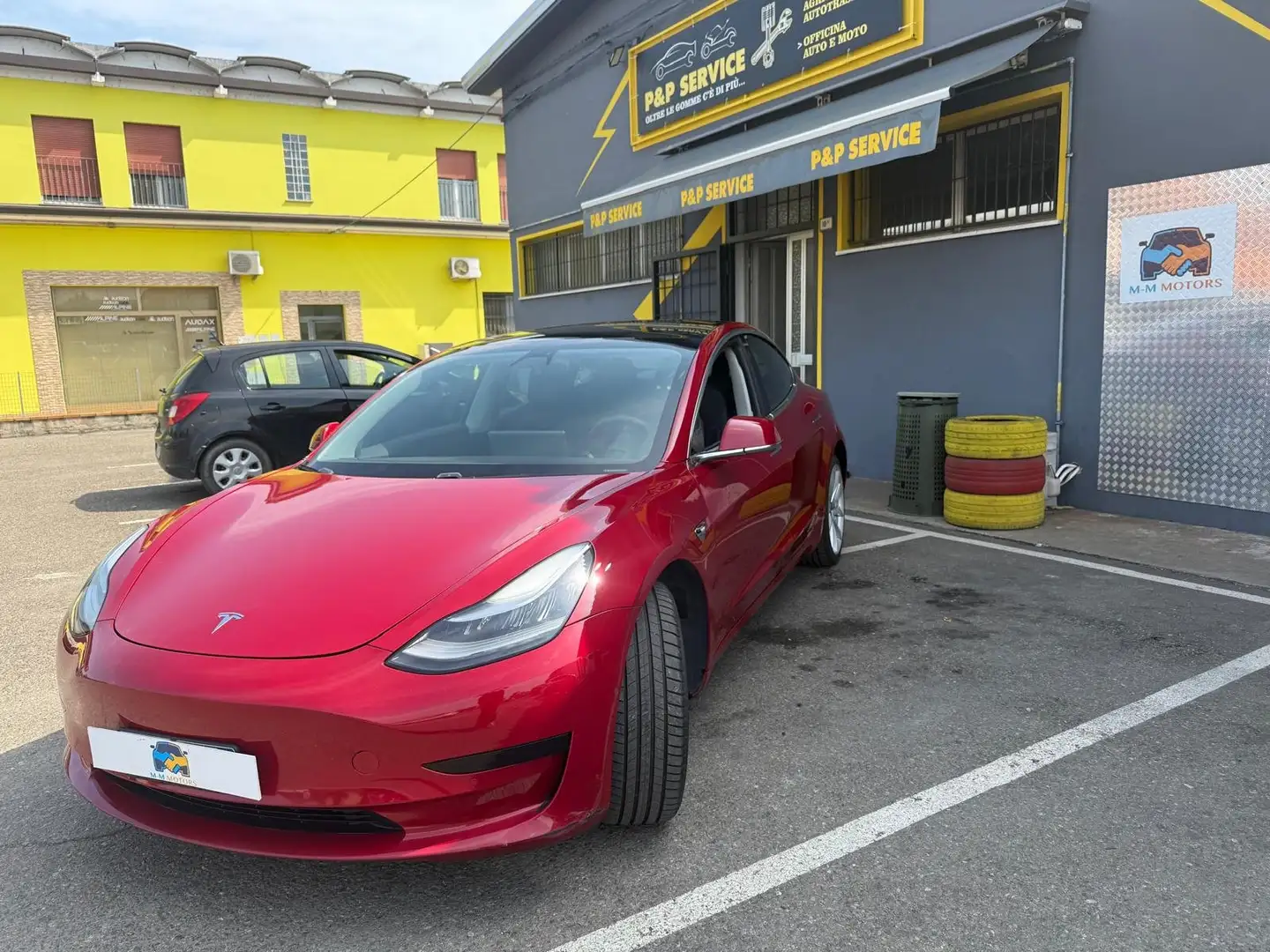Tesla Model 3 Model 3 Standard rwd Plus Rouge - 1