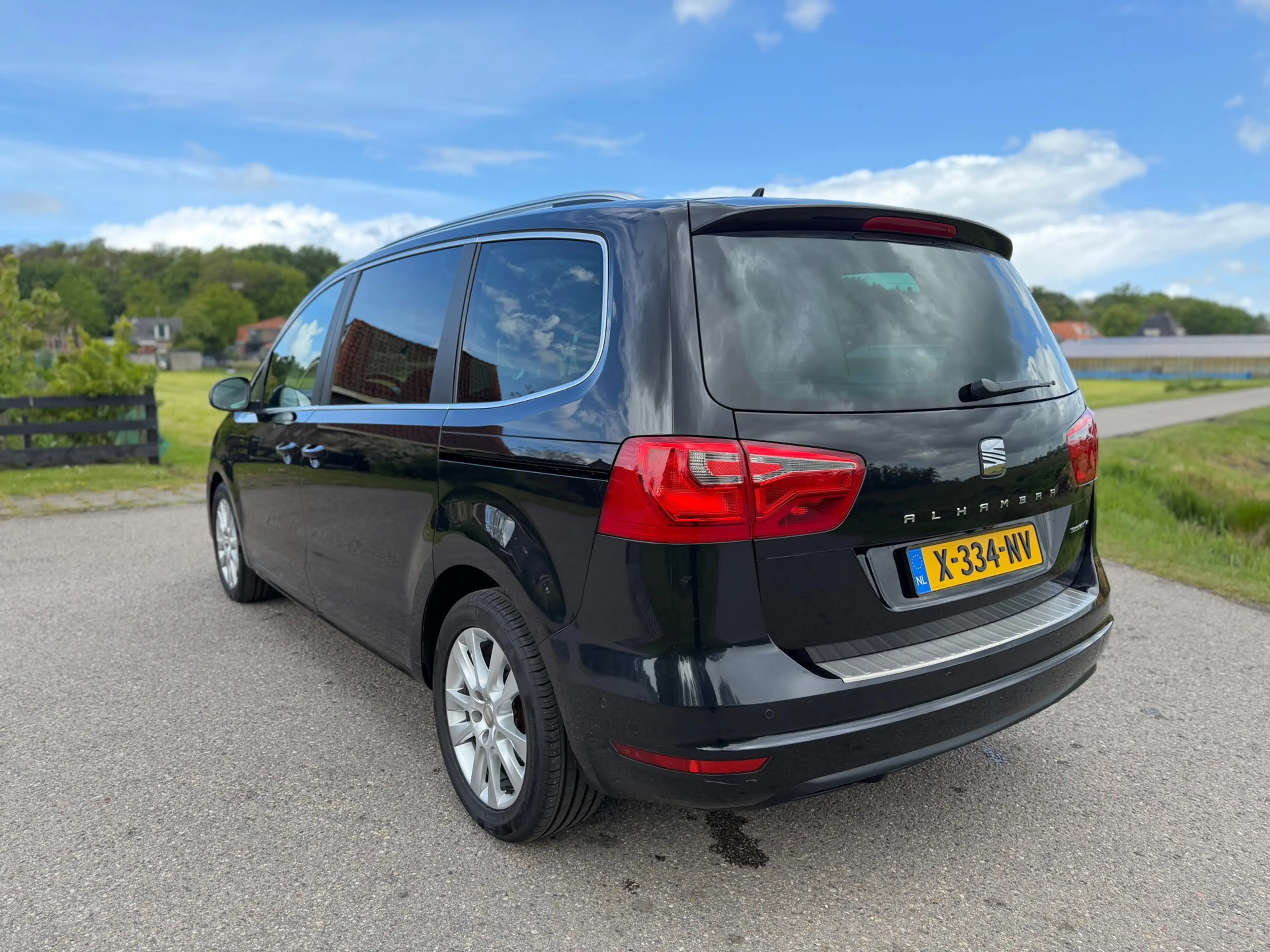 SEAT Alhambra 1.4 TSI Reference 7persoons / Automaat / Perfect o — photo 3
