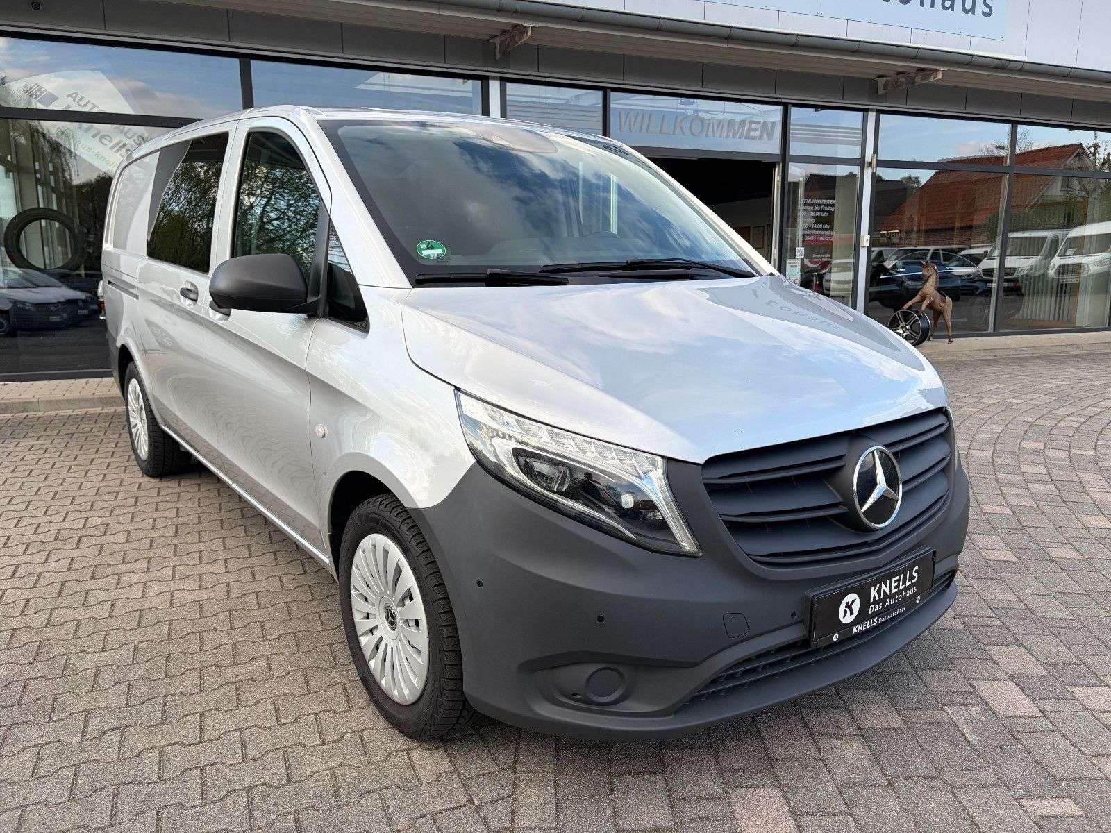 Second hand Mercedes Benz Vito 