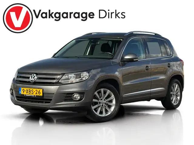 Volkswagen Tiguan 1.4 TSI Aut. Sport&Style ✅ Navi ✅ Cruise ✅ Trekhaa