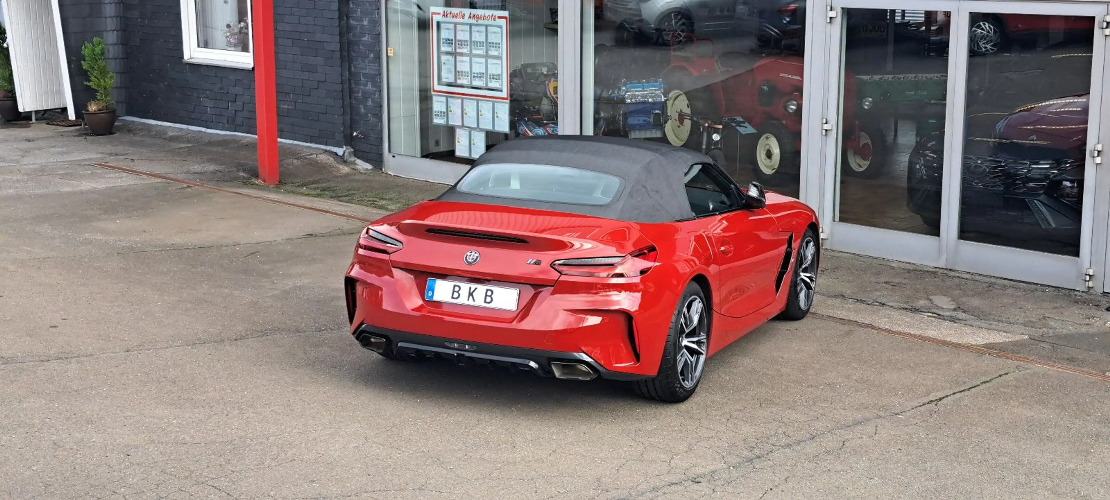 BMW Z4 M HU/AU/Insp neu unfallfrei wenig KM — photo 2