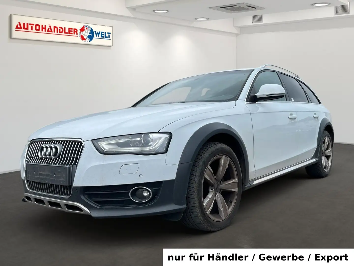 Audi A4 allroad A4 Kombi 3.0 TDI Allroad quattro Automatik Xenon Weiß - 1