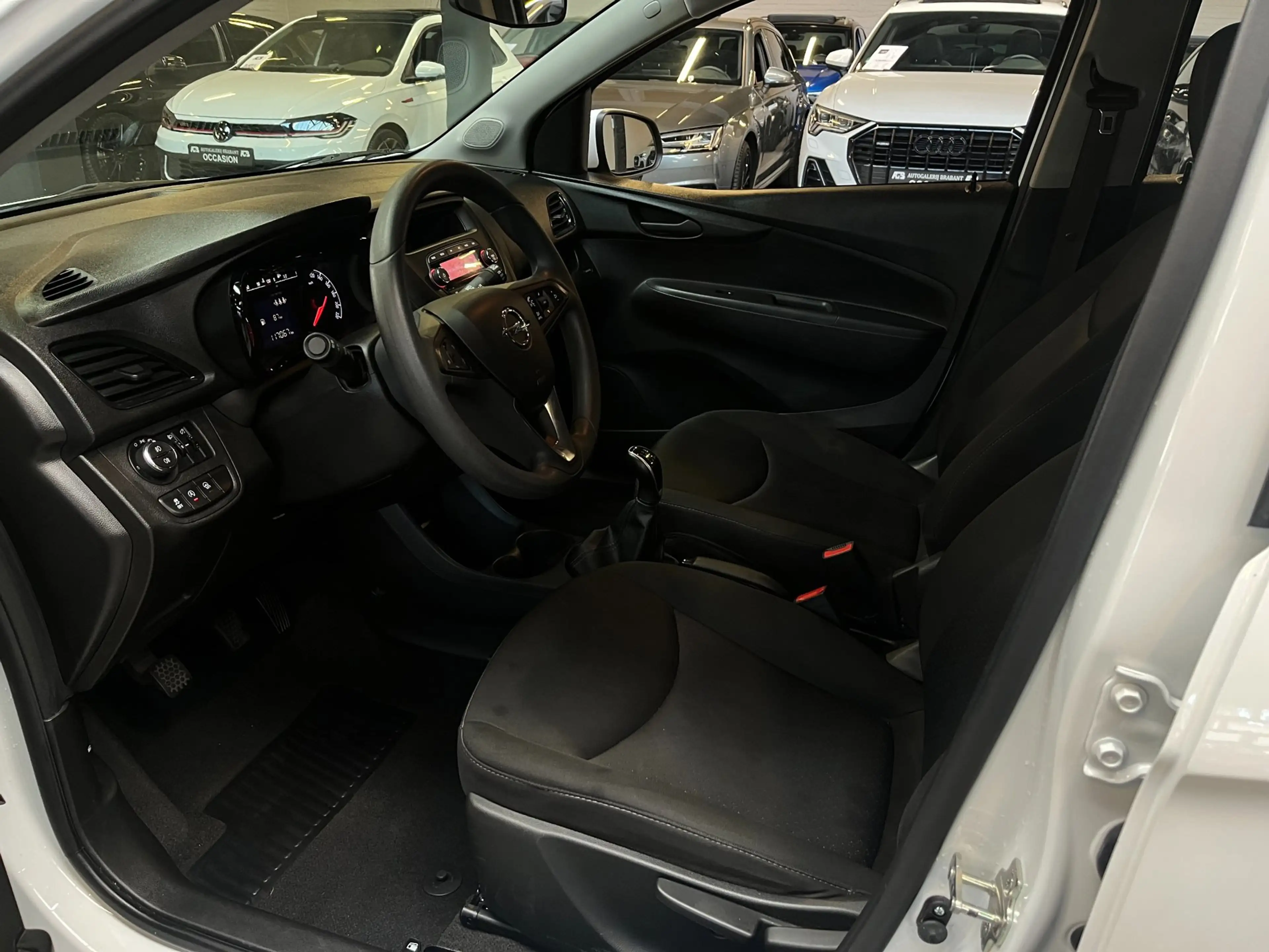 Opel Karl 1.0 ecoFLEX Edition — photo 9